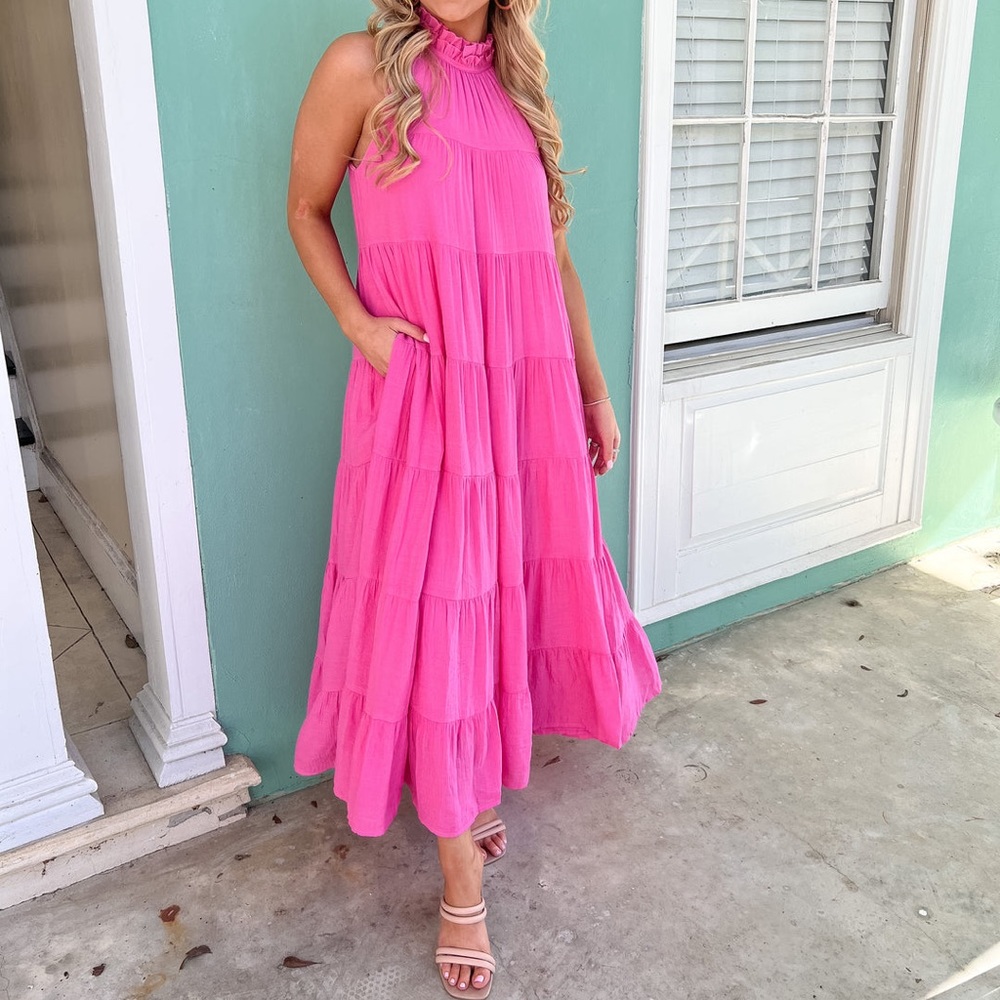 NWT pink maxi large